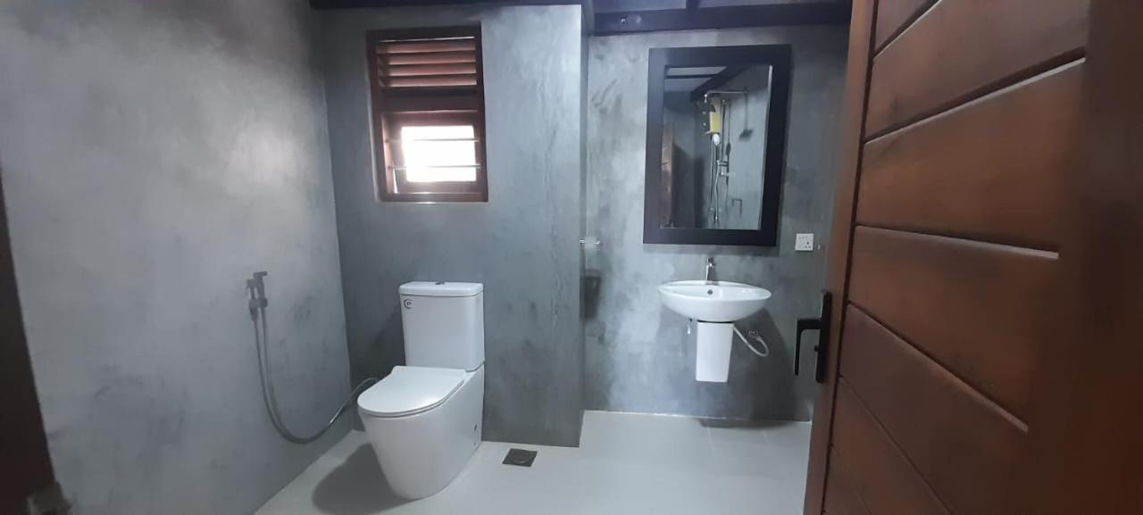 Sobaya Residence Ambalantota Exterior foto